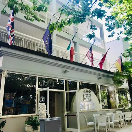 In Otel Cesenatico