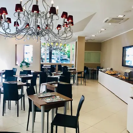 Hotel In 3*