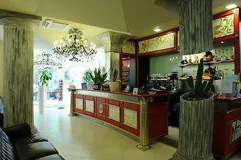 Hotel In 3*